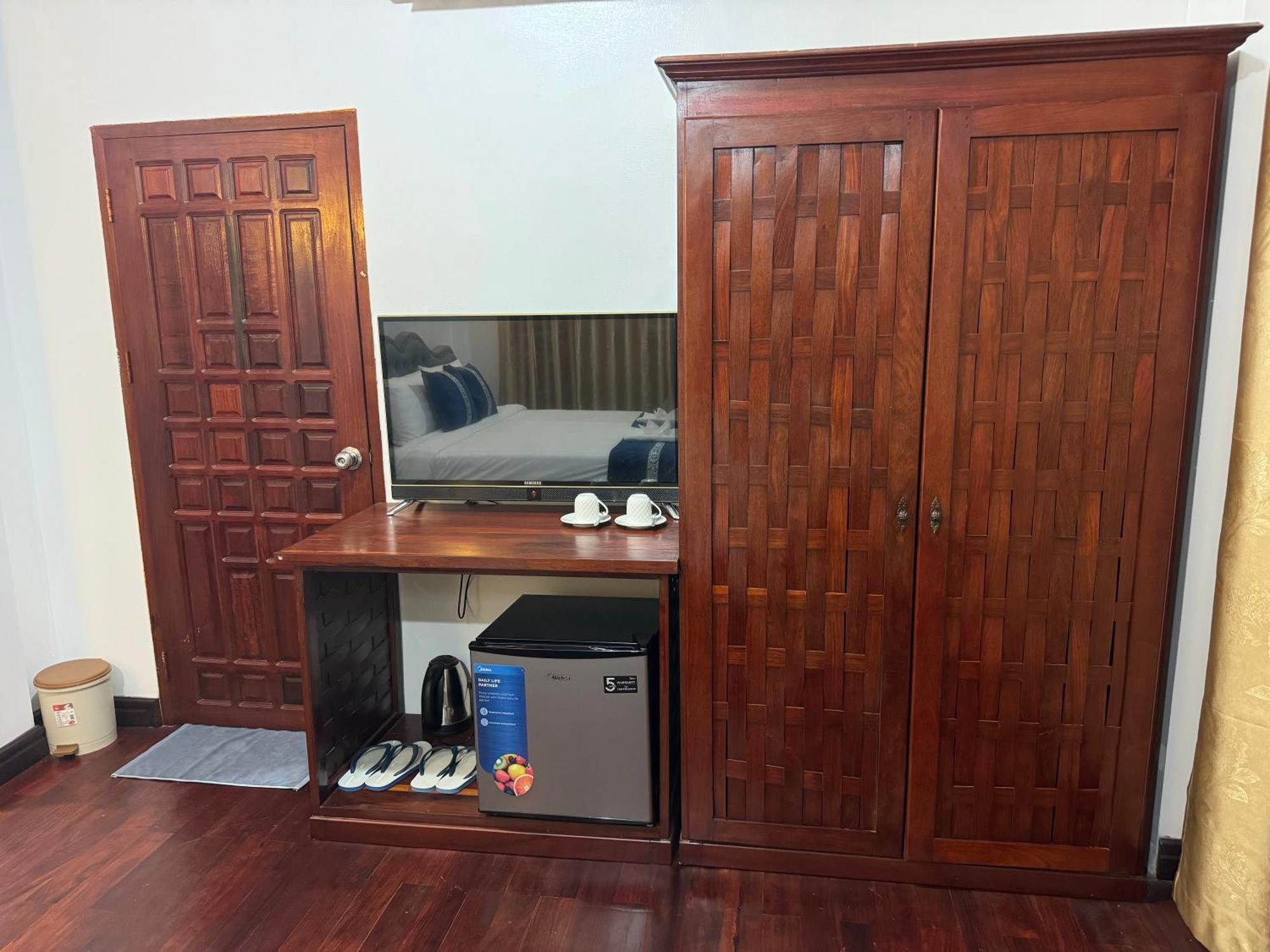 Win Hotel Vang Vieng Luaran gambar
