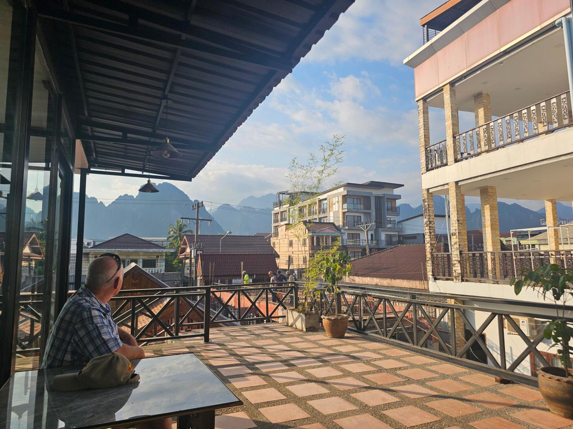 Win Hotel Vang Vieng Luaran gambar