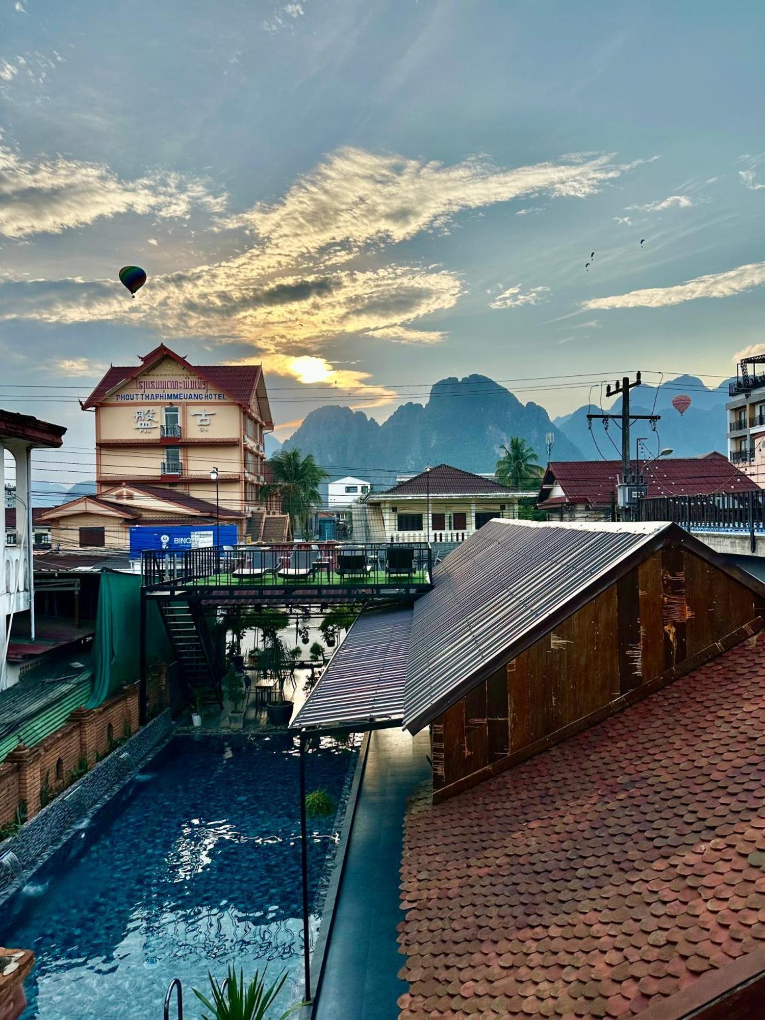 Win Hotel Vang Vieng Luaran gambar