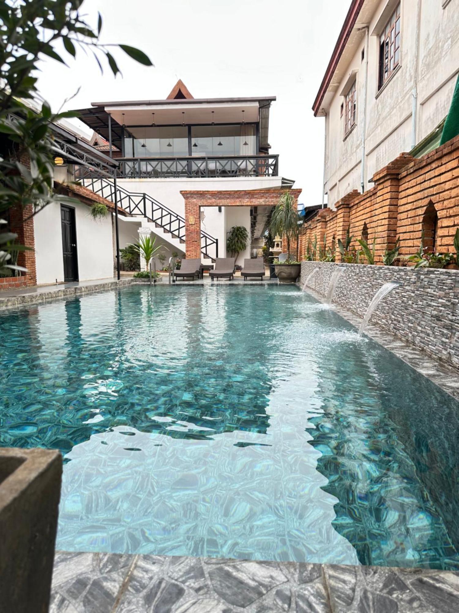 Win Hotel Vang Vieng Luaran gambar